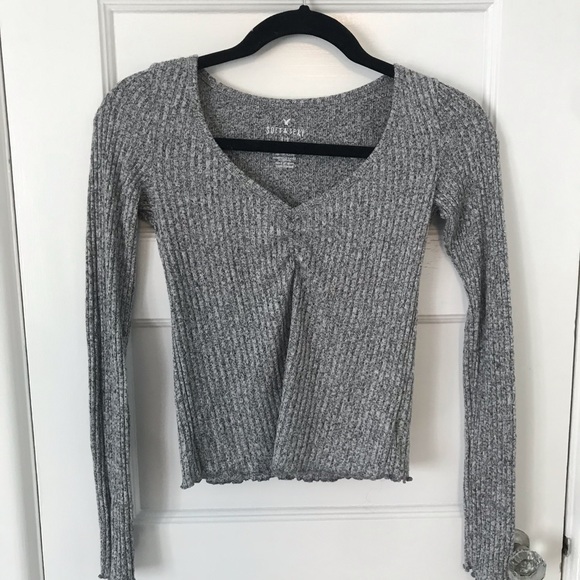 American Eagle Outfitters Tops - American Eagle Grey Ribbed Shirt